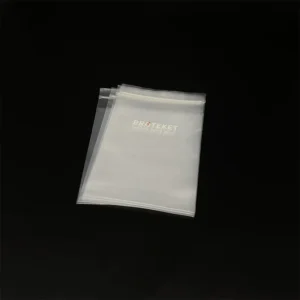 aviva-frosted-zipper-bag-01.webp AVIVA Frosted Zipper Bag