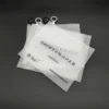 bangstrike-frosted-ring-zipper-bag-01.webp BANGSTRIKE Mattierter Ring-Reißverschlussbeutel