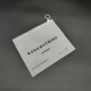 bangstrike-frosted-ring-zipper-bag-03.webp BANGSTRIKE Mattierter Ring-Reißverschlussbeutel