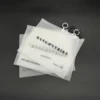 bangstrike-frosted-ring-zipper-bag-04.webp BANGSTRIKE Mattierter Ring-Reißverschlussbeutel