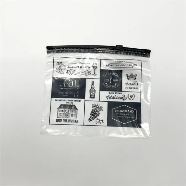 wine-cheese-printed-zipper-bag-03.webp Sac à fermeture éclair imprimé Vin et Fromage
